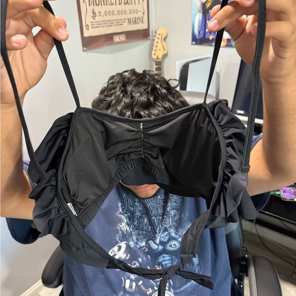 Women’s Size Medium Two-Piece, Bathing Suit - Picture 8 of 8